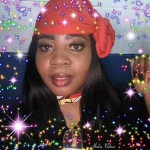 Meet your Posher, Jeanetta